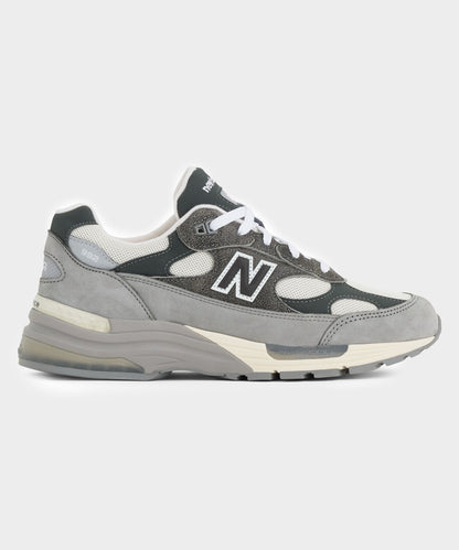 Made in USA 992 Sneaker — old money style, quiet luxury menswear