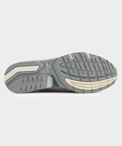 Made in USA 992 Sneaker — old money style, quiet luxury menswear